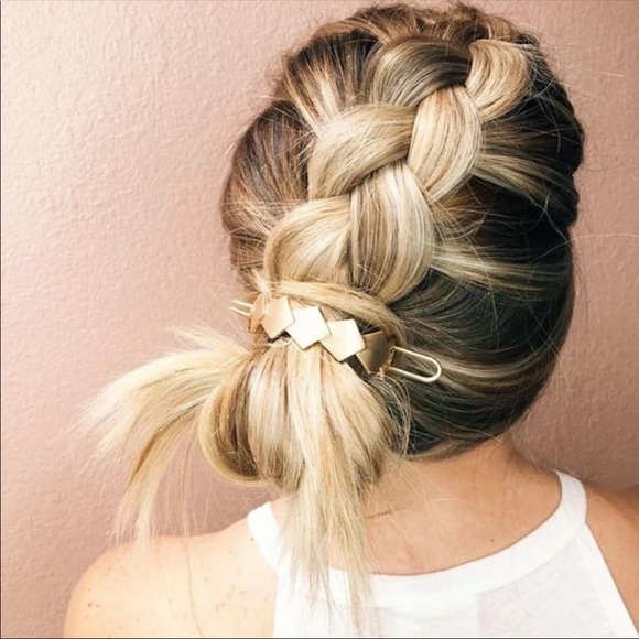 Accessories - Gold Geometric Hair Stick Pin